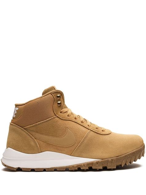 Nike Hoodland Suede high